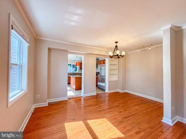 Alexandria, VA 22305,425 LAVERNE AVE