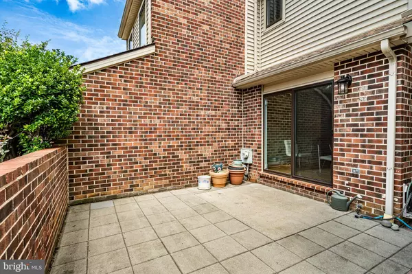 Chesterbrook, PA 19087,24 SCOTT CT