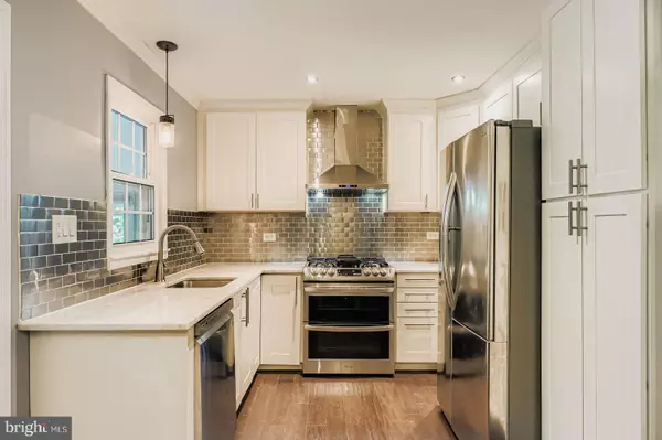 Baltimore, MD 21206,6205 RIDGEVIEW AVE
