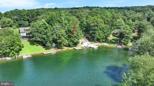 Auburn, PA 17922,818 WYNONAH DR