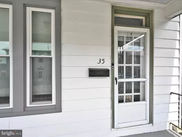 Elizabethtown, PA 17022,35 E WASHINGTON ST