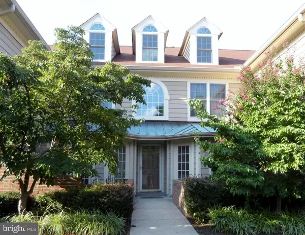 5 LUXBERRY CT #2, Rockville, MD 20852