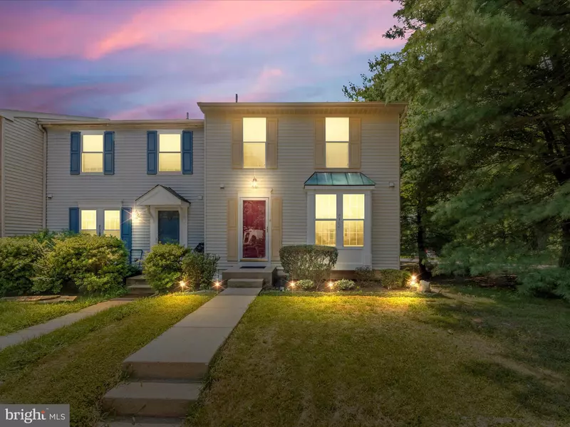 8300 SILVER TRUMPET DR, Columbia, MD 21045
