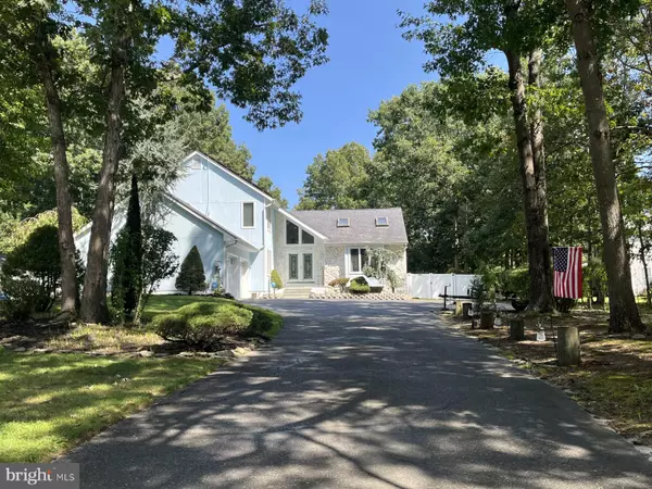 14 KENDALL DR, Egg Harbor Township, NJ 08234
