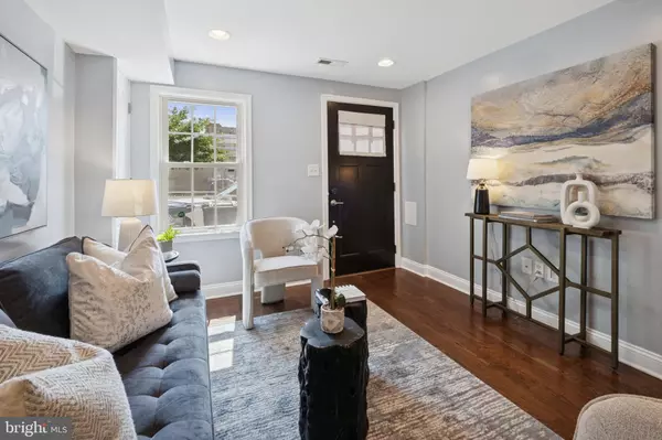 Washington, DC 20002,728 19TH ST NE