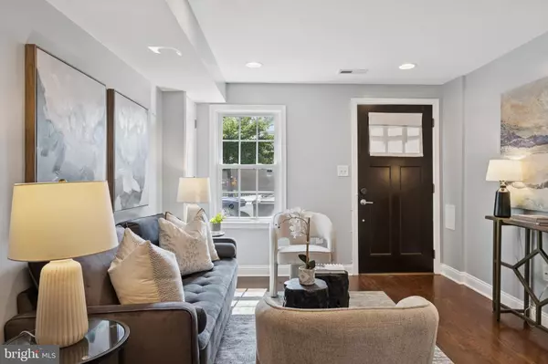 Washington, DC 20002,728 19TH ST NE