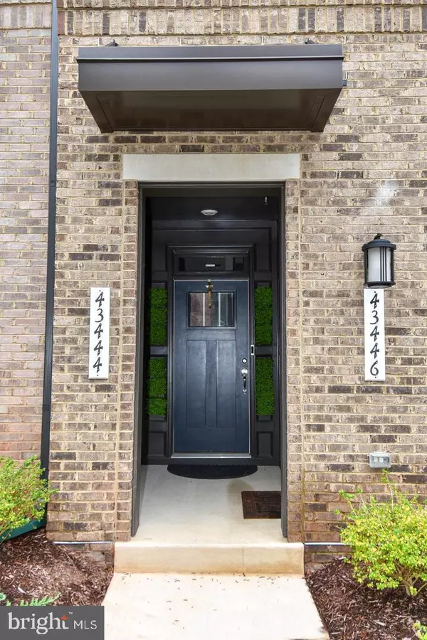 Ashburn, VA 20148,43444 STONEWOOD CROSSING TER