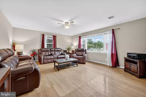 Hyattsville, MD 20785,1910 KENT VILLAGE DR