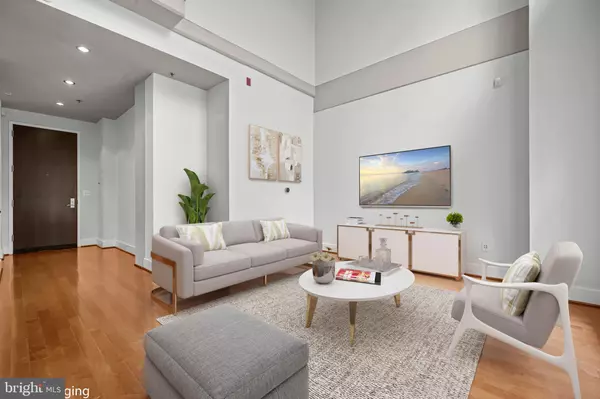 Alexandria, VA 22314,520 JOHN CARLYLE ST #108
