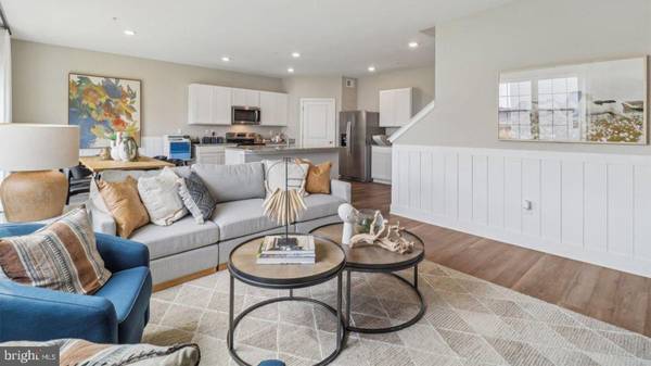 Bayville, NJ 08721,15 DAHLIA CT