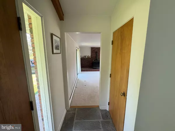 State College, PA 16801,126 E HARRIS DR