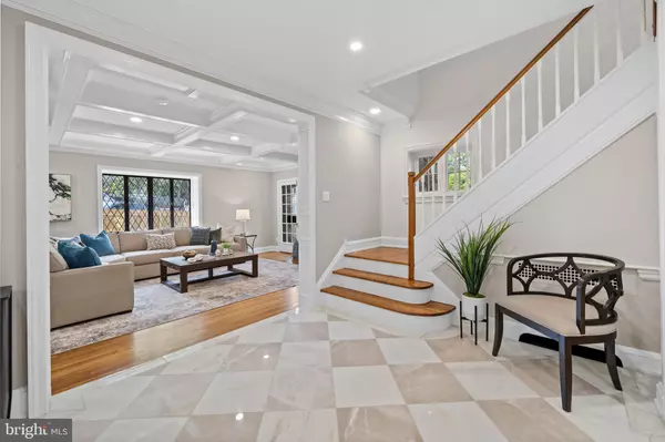 Wilmington, DE 19807,909 AUGUSTA RD