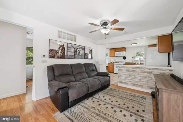 Mantua, NJ 08051,119 IVY LN