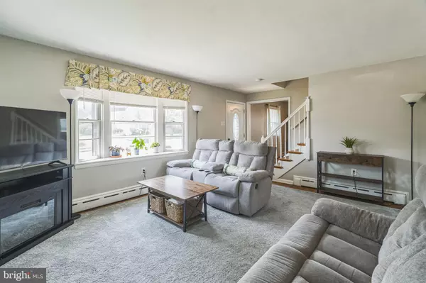 Pottstown, PA 19464,1523 CHERRY LN