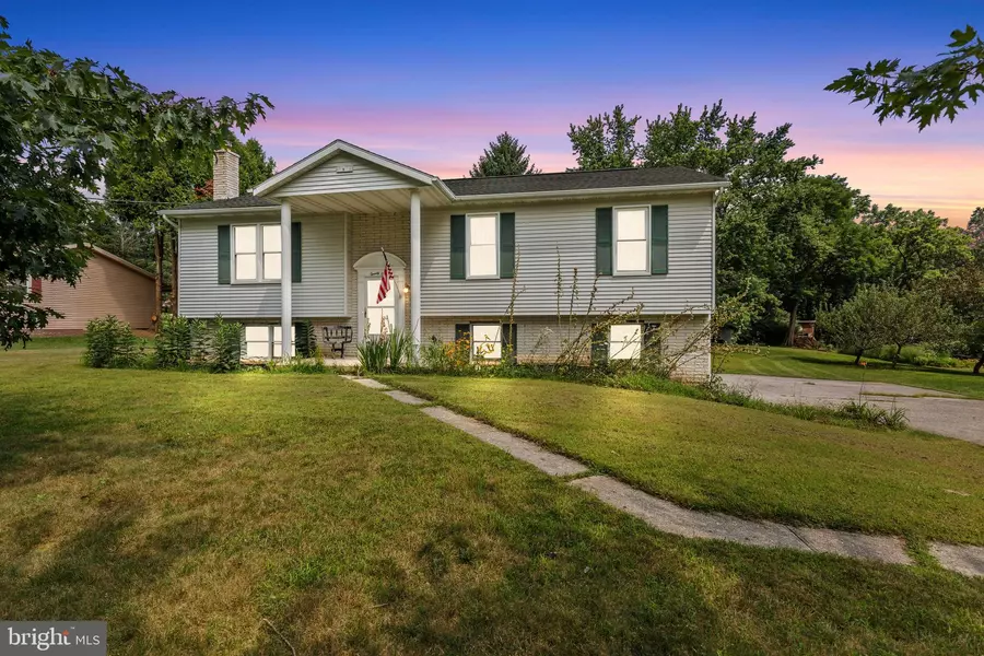 21 LONGSTREET DR, East Berlin, PA 17316