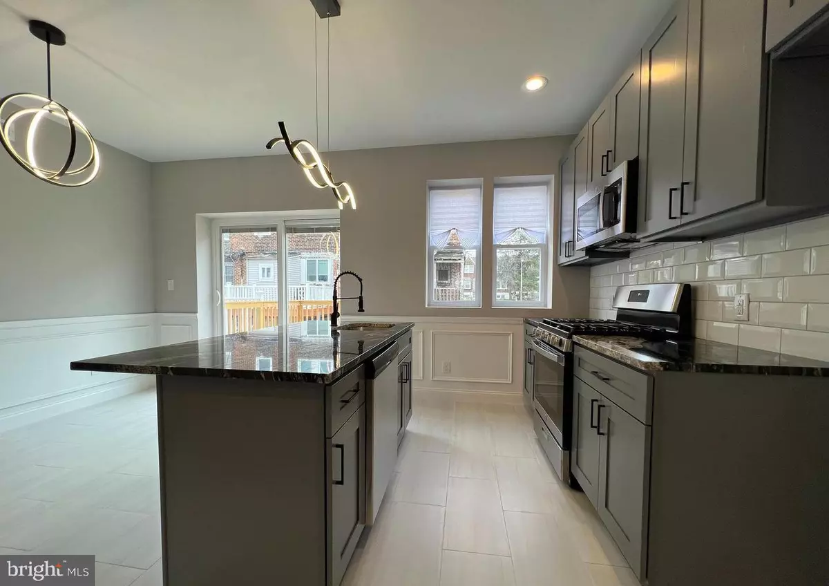 Philadelphia, PA 19143,5528 LITCHFIELD ST