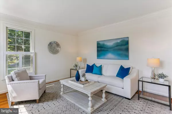 Gaithersburg, MD 20878,403 KENT OAKS WAY