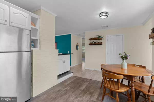 Levittown, PA 19054,10 TWIN LEAF LN