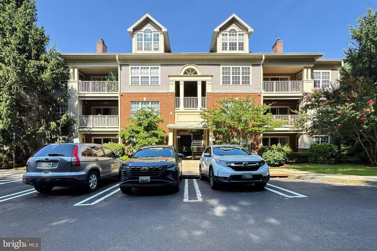 Gaithersburg, MD 20878,103 TIMBERBROOK LN #104