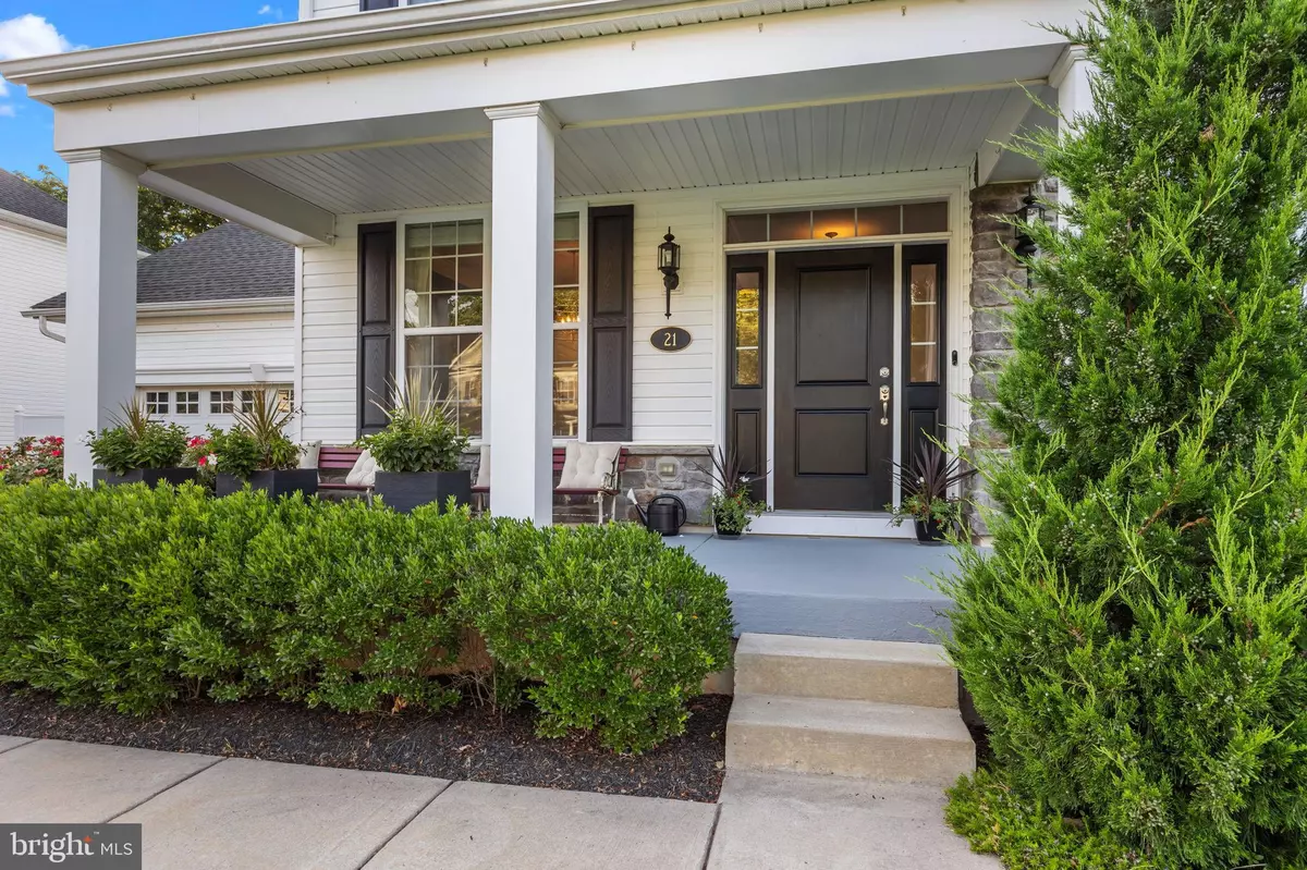 Doylestown, PA 18901,21 GREENWAY DR