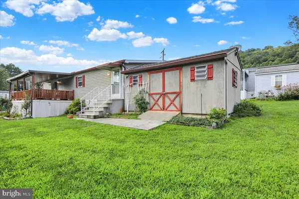 Temple, PA 19560,2461 ELIZABETH AVE #B-01