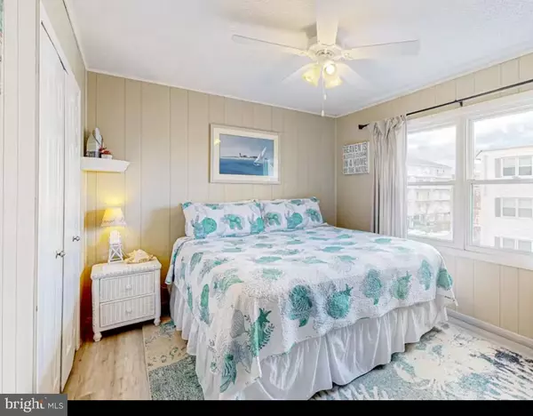 Ocean City, MD 21842,8 121ST ST #303A
