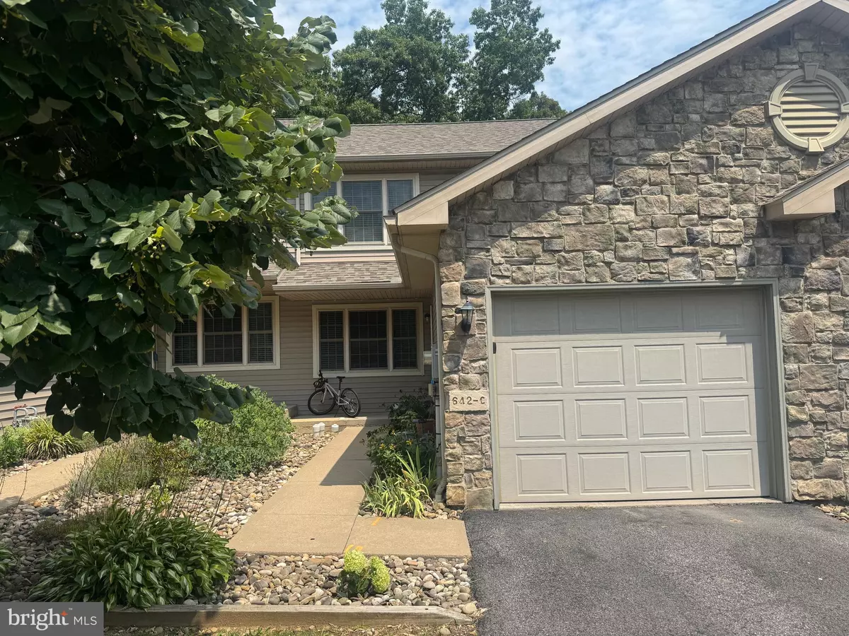 State College, PA 16803,642 OAKWOOD AVE #C