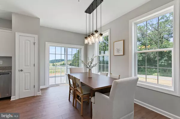 Aberdeen, MD 21001,701 BUR OAK COURT #124