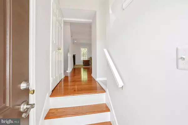 North Bethesda, MD 20852,10504 GROVE RIDGE PL