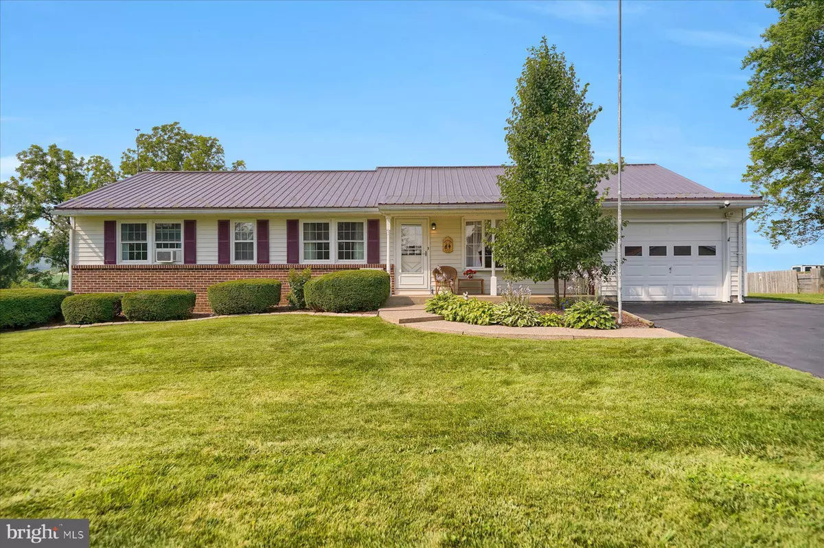 Bellefonte, PA 16823,120 HEARTWOOD ST