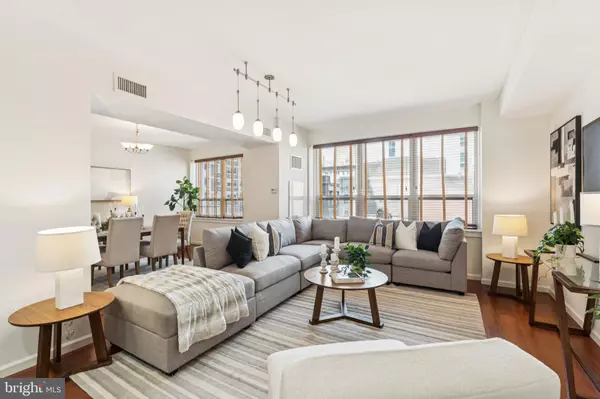 Philadelphia, PA 19102,1425 LOCUST ST #11E