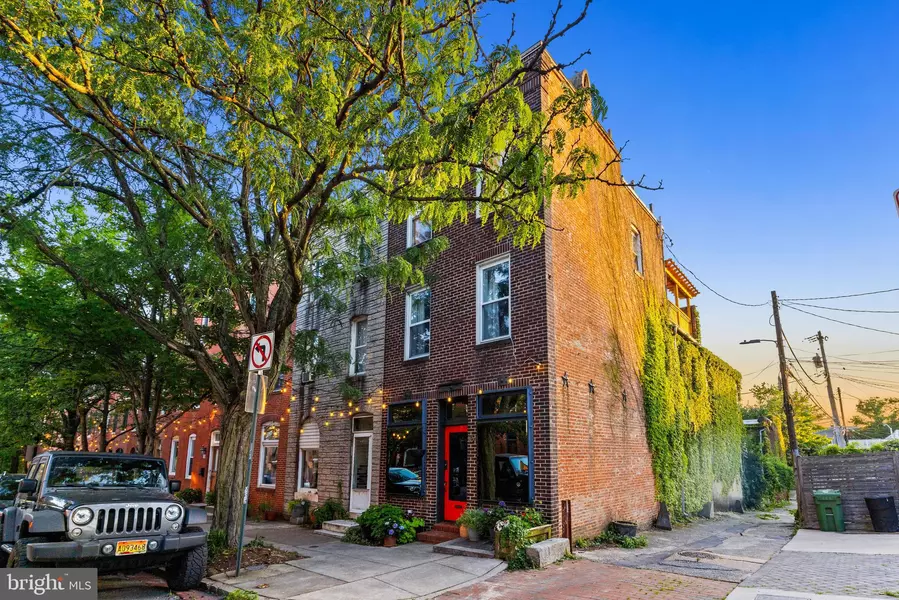 104 S COLLINGTON AVE, Baltimore, MD 21231