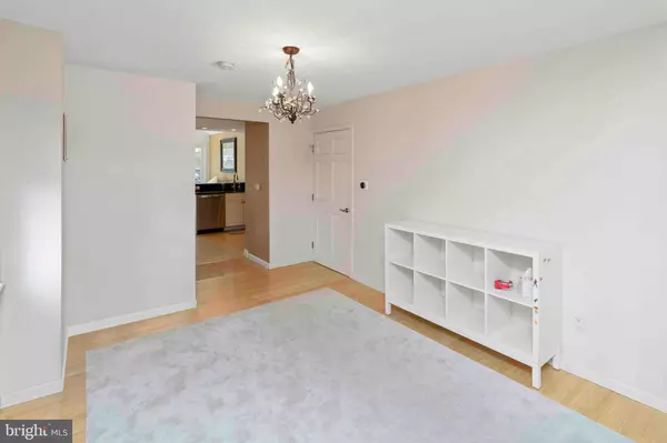 Philadelphia, PA 19125,1528 E MONTGOMERY AVE