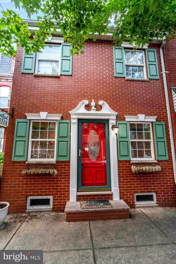 1528 E MONTGOMERY AVE, Philadelphia, PA 19125