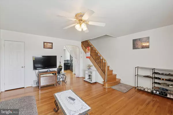 Philadelphia, PA 19120,5519 RISING SUN AVE