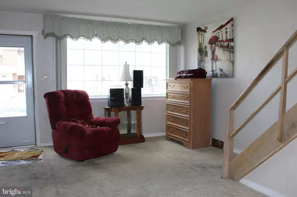 Philadelphia, PA 19136,4446 TOLBUT ST
