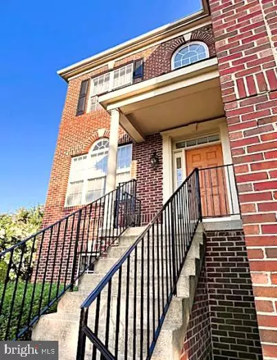 Lorton, VA 22079,7205 LYNDAM HILL CIR