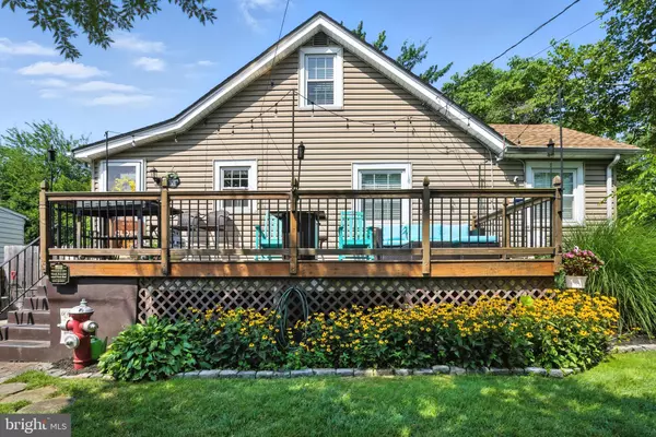 Mount Ephraim, NJ 08059,902 W KINGS HWY