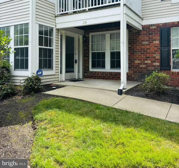 26 INVERNESS CIR, Marlton, NJ 08053