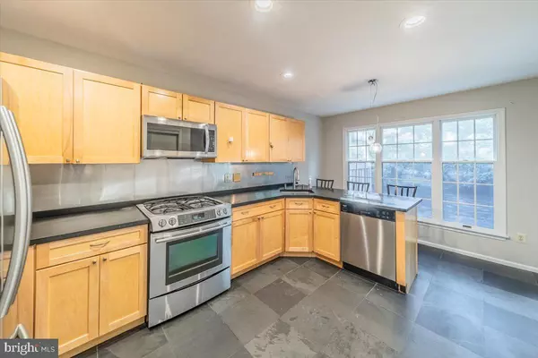 Princeton, NJ 08540,4 BENJAMIN RUSH LN