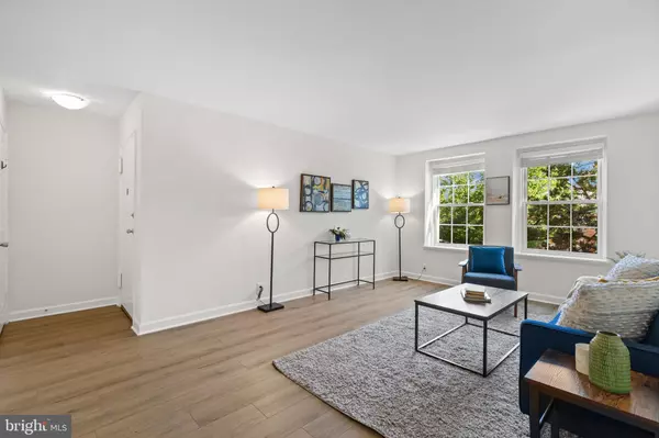 Arlington, VA 22206,4821 31ST ST S #B1