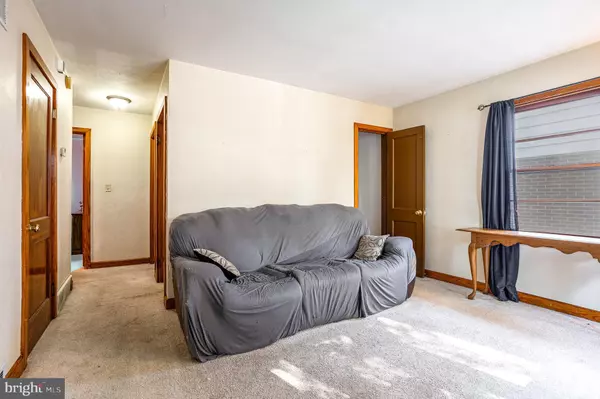 Hanover, PA 17331,1004 E WALNUT ST