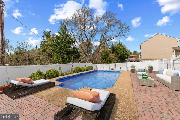 Ellicott City, MD 21042,10101 BRACKEN DR
