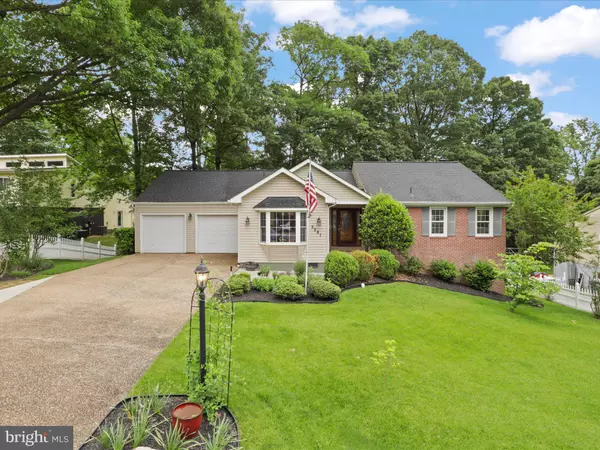 5281 NAVAHO DR, Alexandria, VA 22312