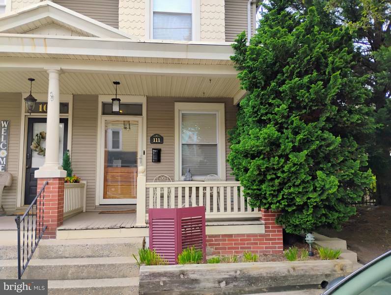 111 E LINCOLN AVE, Lititz, PA 17543