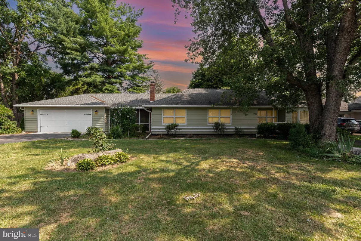 Carlisle, PA 17013,907 W LOUTHER ST