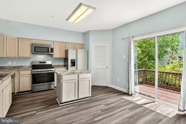 Odenton, MD 21113,8605 WILLOW LEAF LN