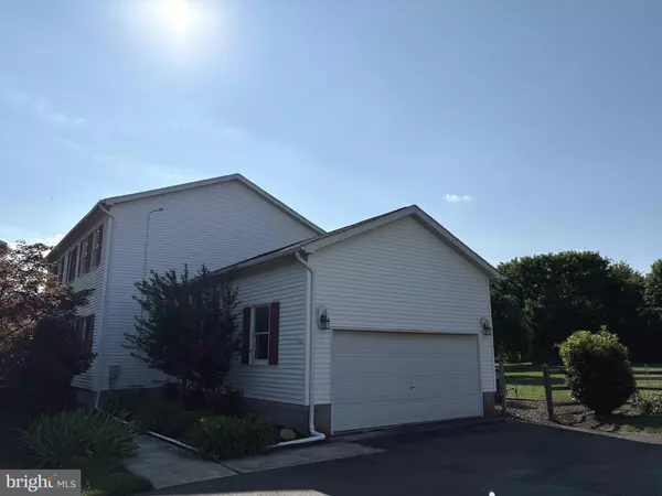 Columbus, NJ 08022,12 N HOCKEY DR