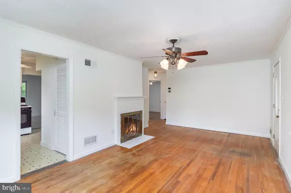 Falls Church, VA 22042,3143 COFER RD