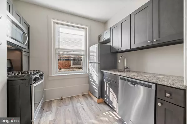 834 W LANCASTER AVE #2R, Bryn Mawr, PA 19010